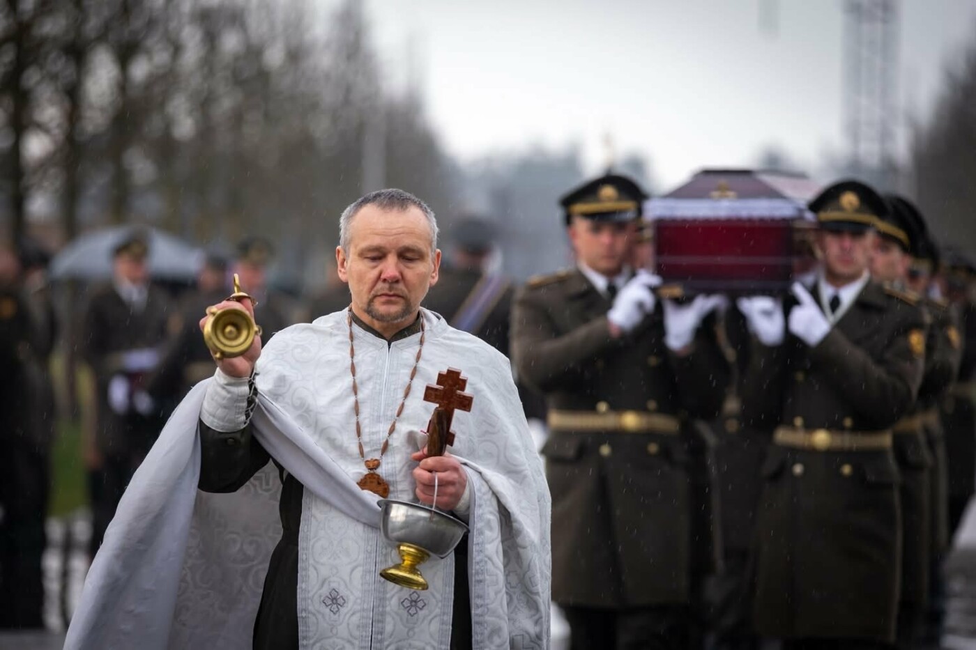 В Киеве похоронили военных из Николаева