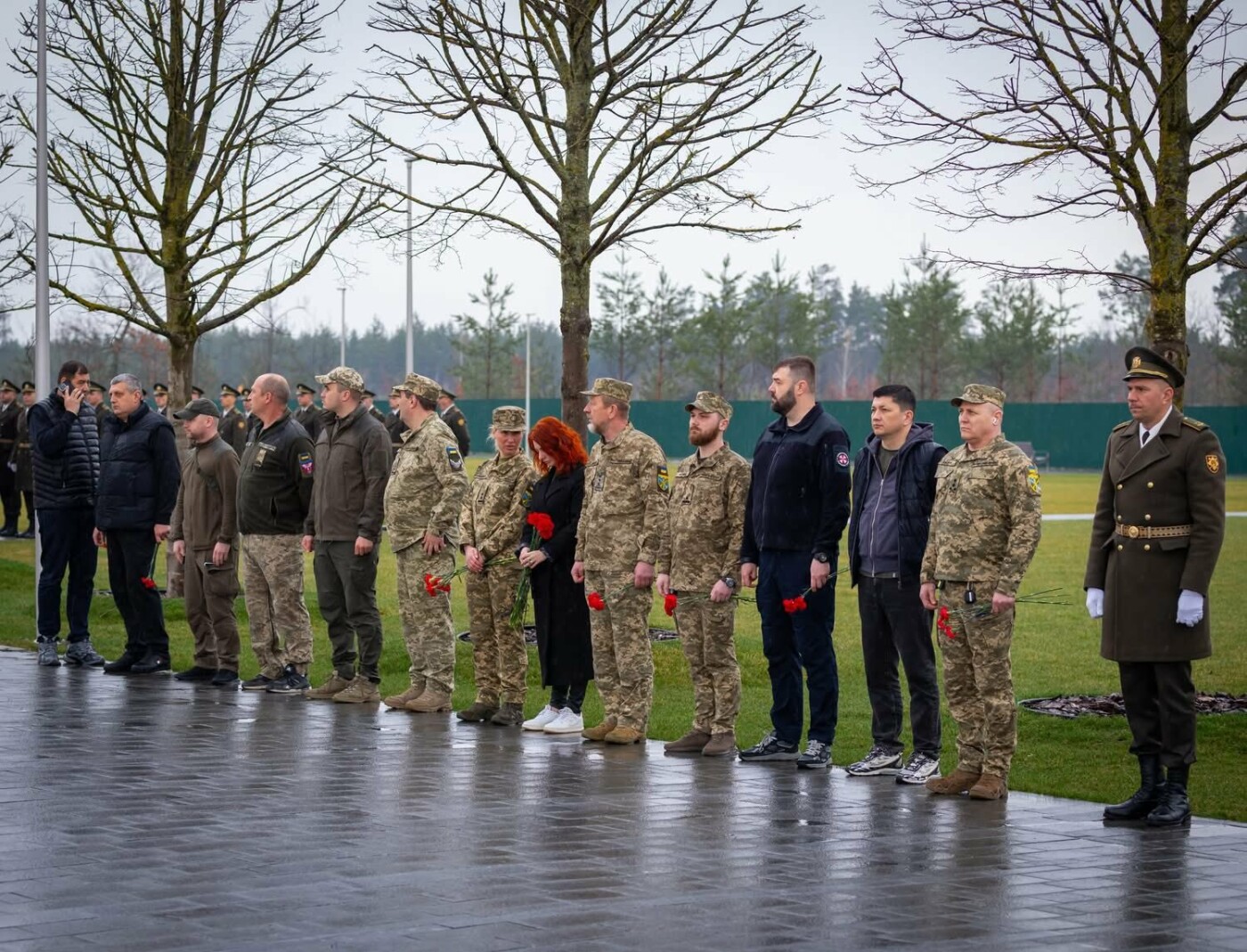 В Киеве похоронили военных из Николаева