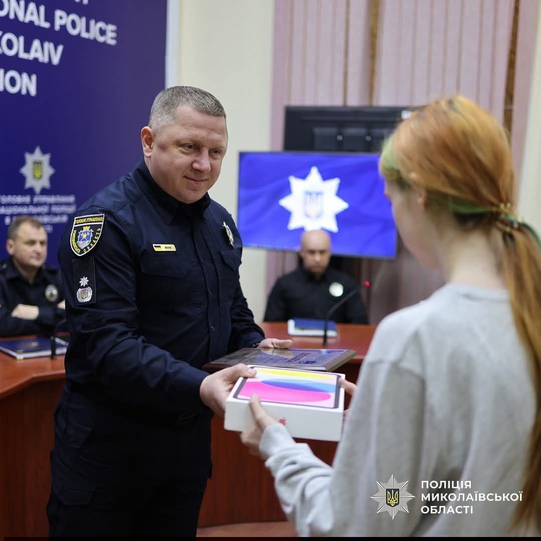 В Николаеве наградили школьницу