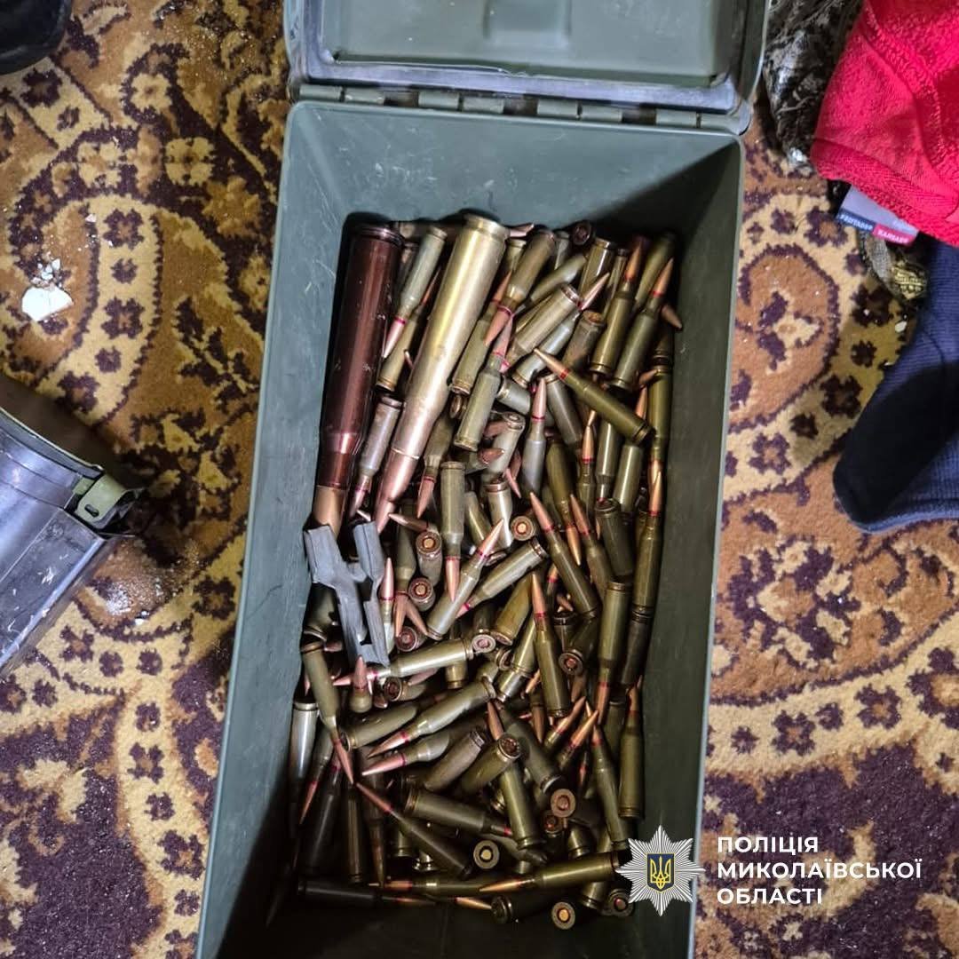 В Николаеве изъяли гранатометы, гранаты и более 670 патронов