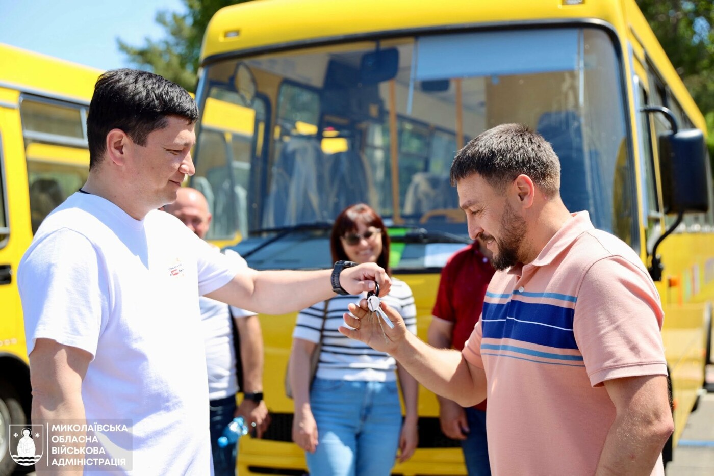 Новые школьные автобусы для Николаева
