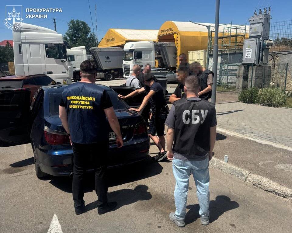 Продажа гуманитарных авто в Николаевской области.
