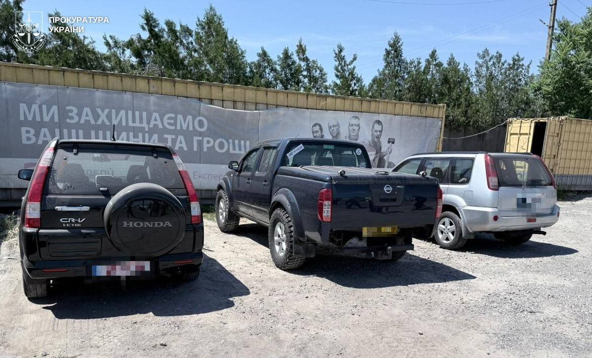 Продажа гуманитарных авто в Николаевской области.