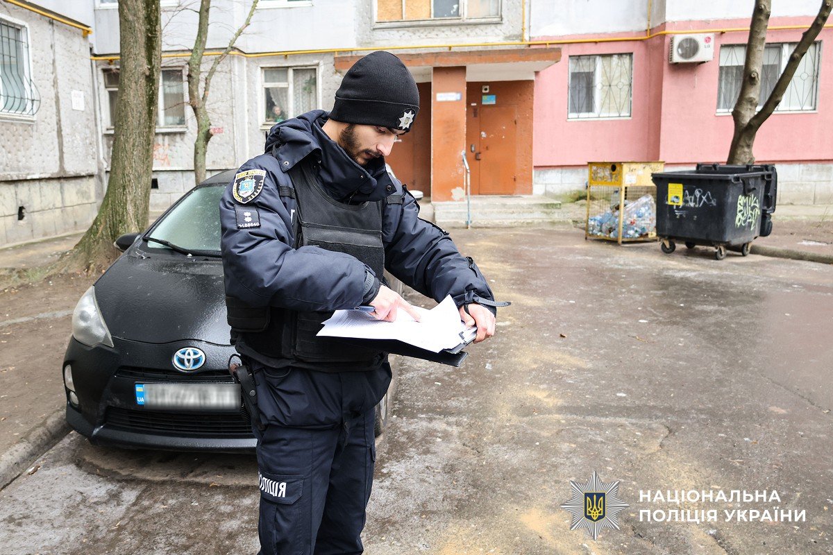 Оставленный младенец в мусорном контейнере в Николаеве