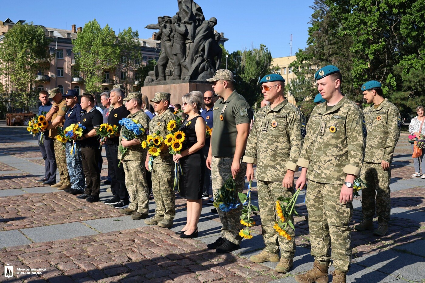 В Николаеве почтили память погибших Защитников и Защитниц