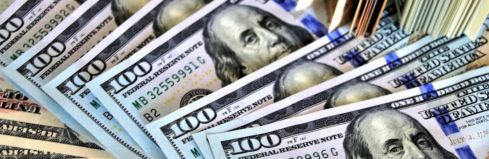 Какая стоимость доллара и евро в Николаевских банках