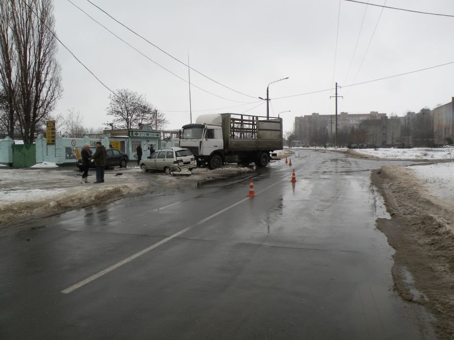 Миколаїв_УДАІ_ДТП 1-0-2_01-02-13_2